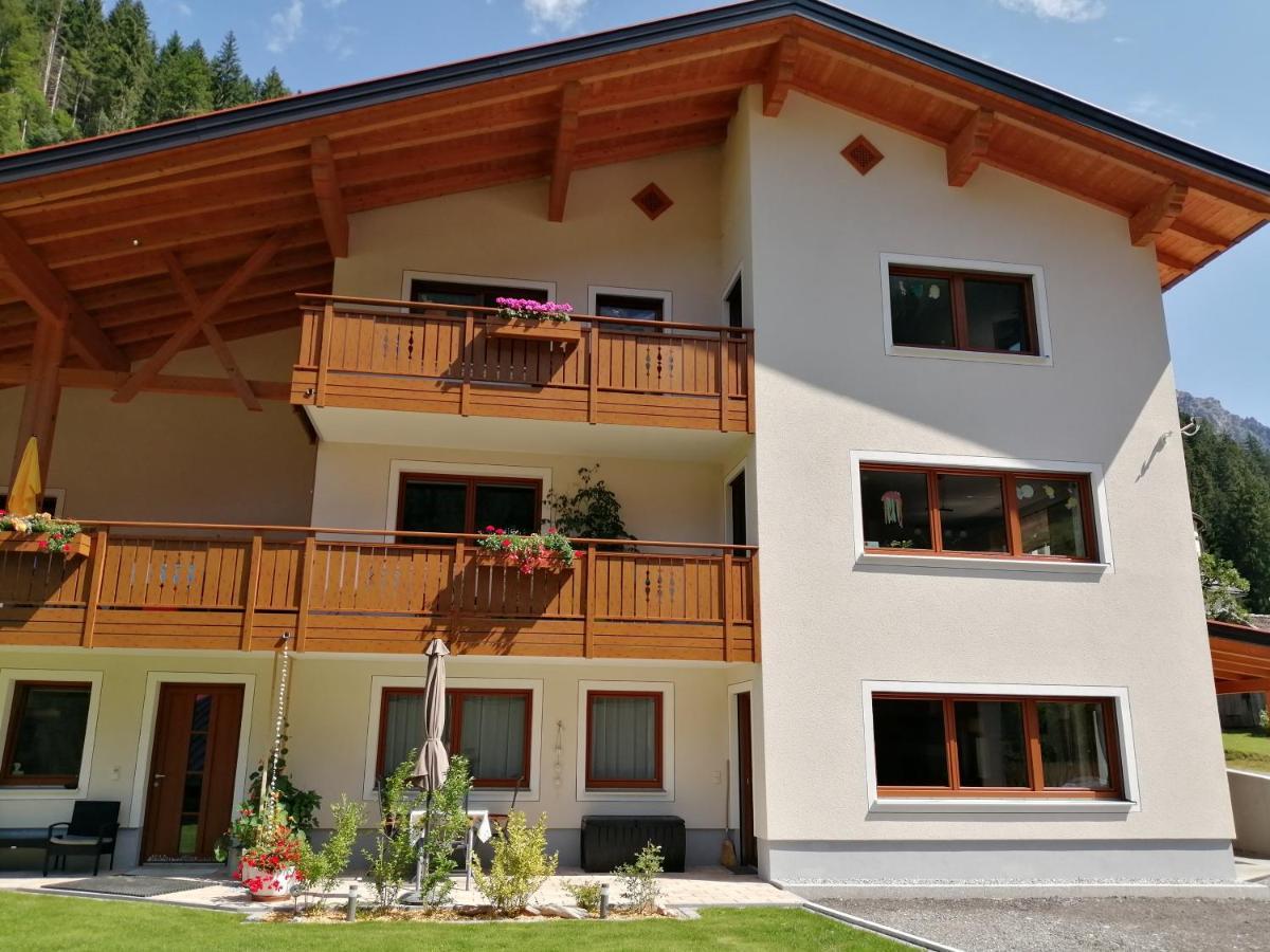 Ferienwohnung Kaufbeurerhausblick Hinterhornbach Exterior photo